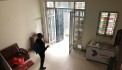 Cho thuê nhà ngõ 99 Định Công 40m2 x 5 tầng, 4 ngủ, chỉ 8.5 triệu/tháng vào ngay